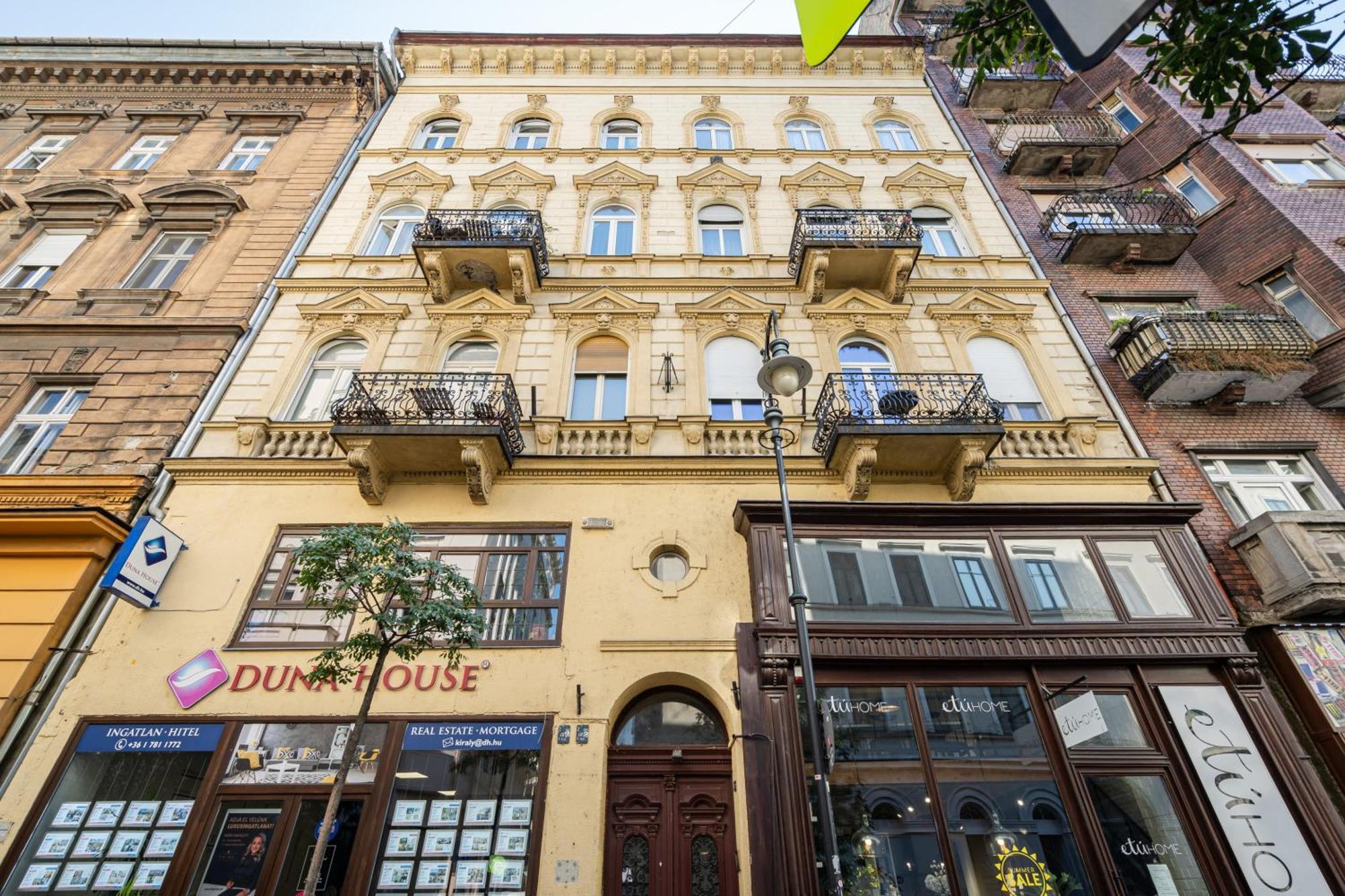 Kiraly 33 - Hidden Gem - Best Location By Bqa Budapeszt Zewnętrze zdjęcie
